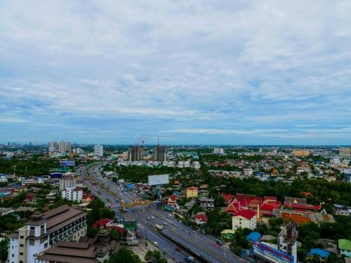 Нонтхабури: High rise nice view