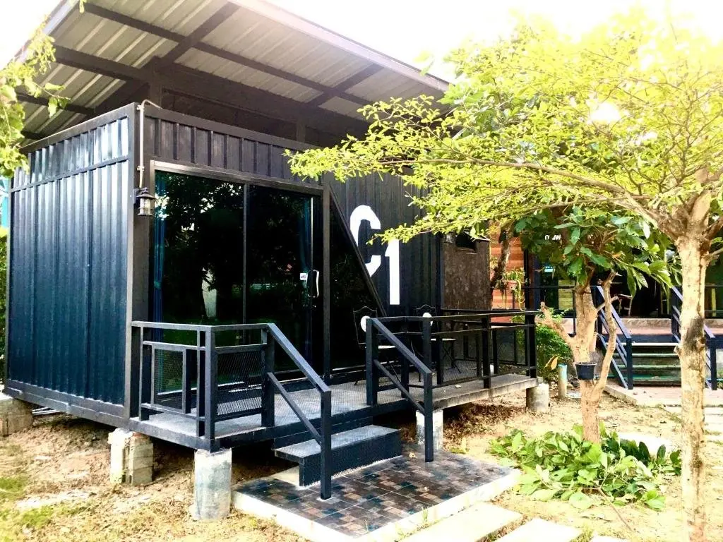 Ка Бин Тха Бу Ри: The Loft Resort Kabin Buri