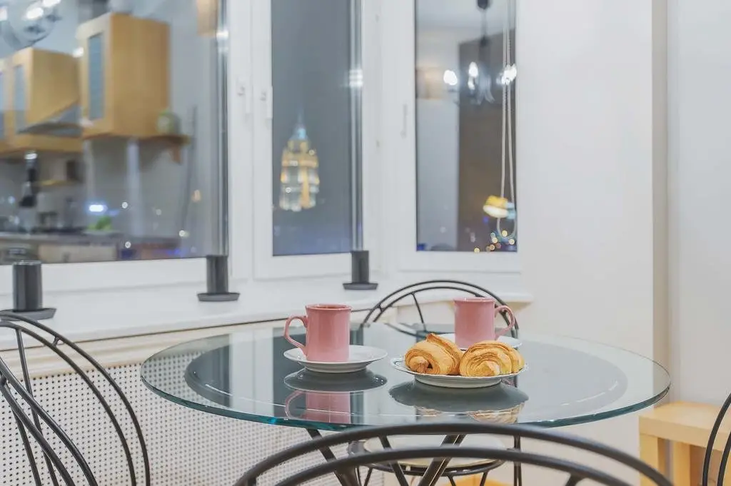 Москва: Na Naberezhnoj Moskvyi Reki Apartments