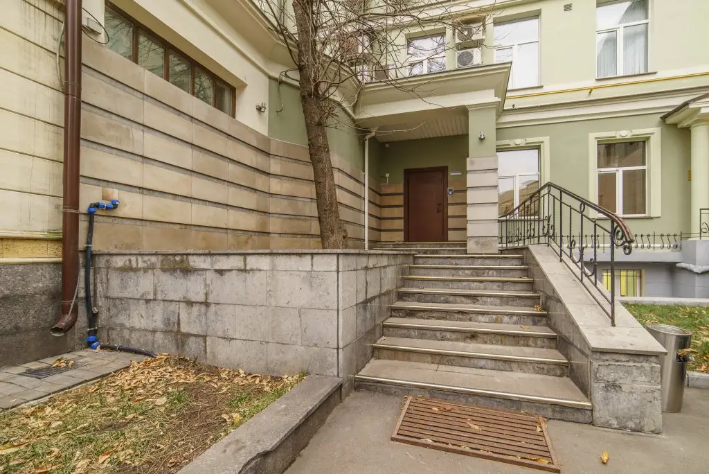 Москва: Na Arbate 9 2 Apartments