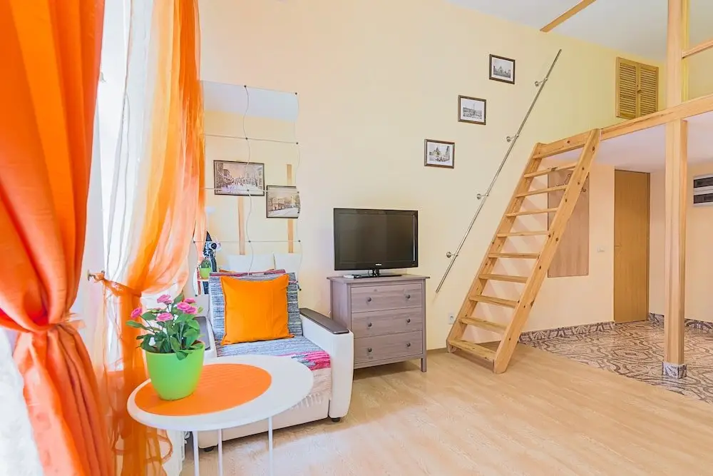Санкт-Петербург: Cozy Housing By Moscow Railway Station