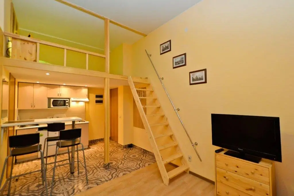 Санкт-Петербург: Cozy Housing By Moscow Railway Station