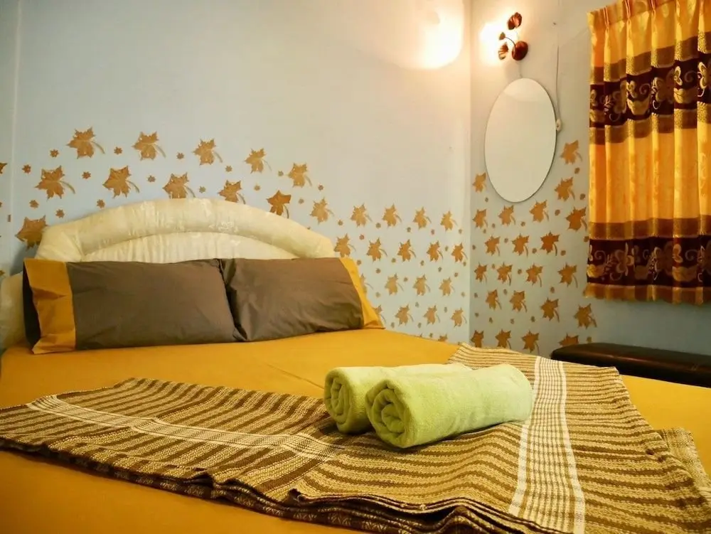 Хуахин: Variety D-Day Hostel  Hua-Hin
