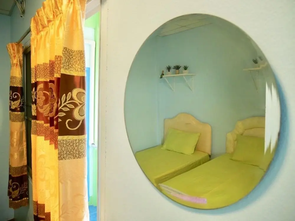 Хуахин: Variety D-Day Hostel  Hua-Hin