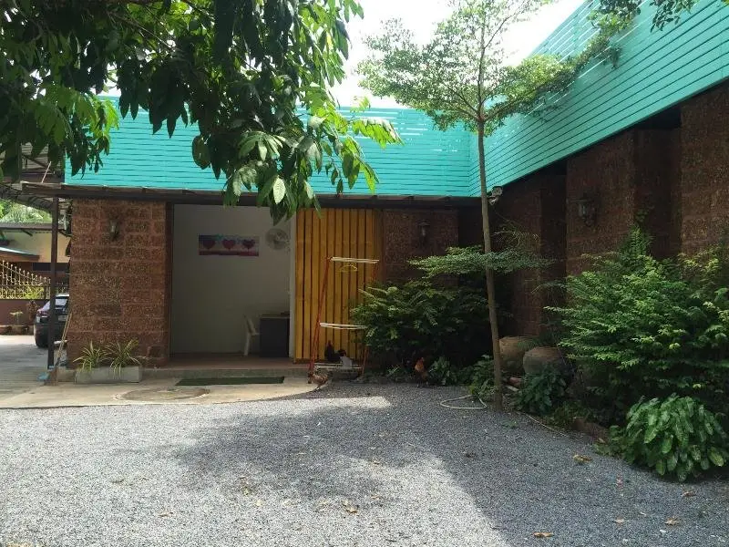 Ко-Пханган: Srithongkul Village Hostel Room