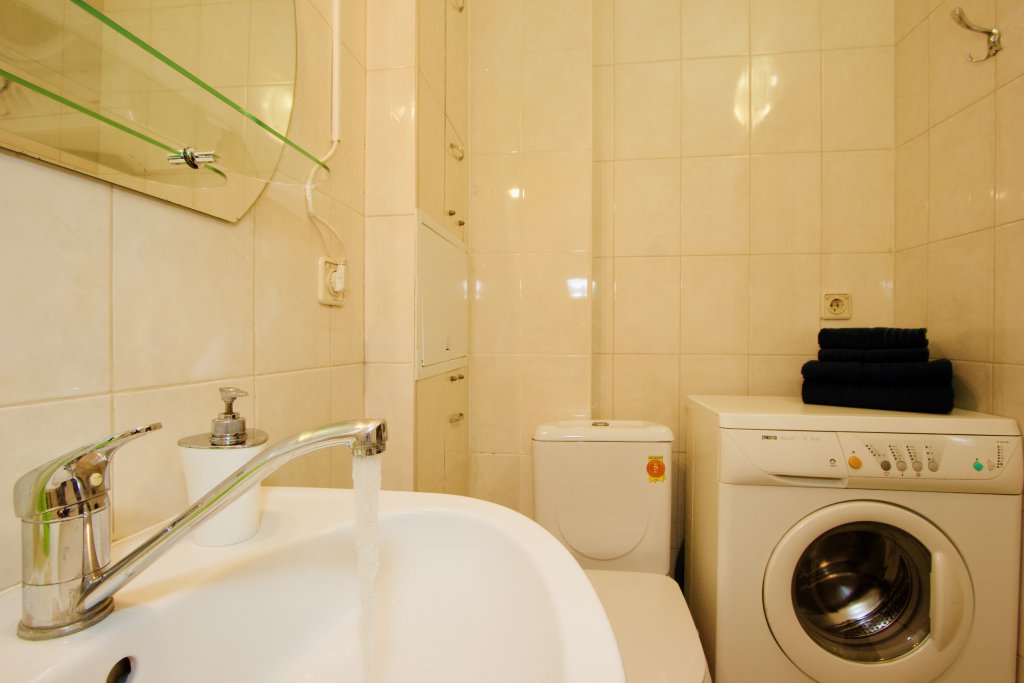 Москва: Kvartira Svobodna Komsomolskij Prospekt 25 3 Apartments