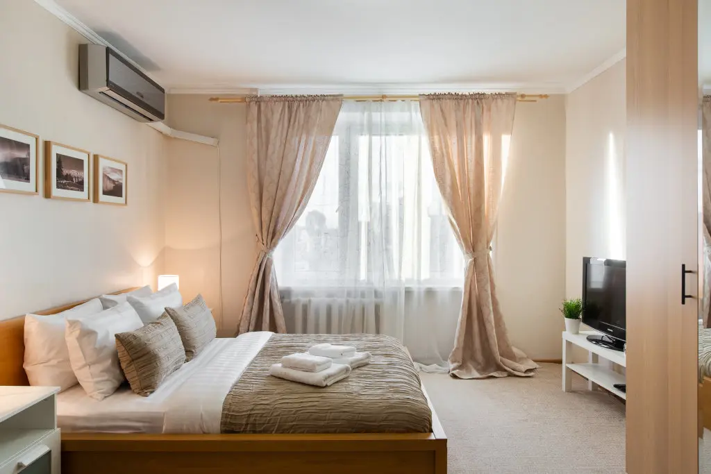 Москва: Starokonyushennyij Pereulok Apartments