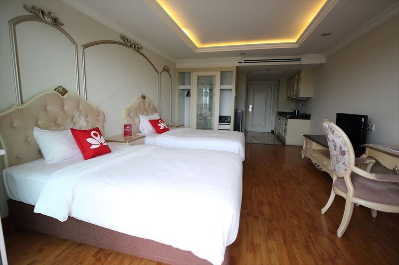 Паттайя: Zen Rooms Phothisan Soi 4