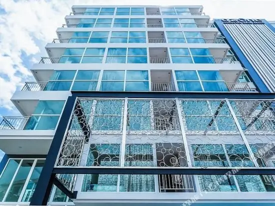Кату: Ozone Condotel Apt 719
