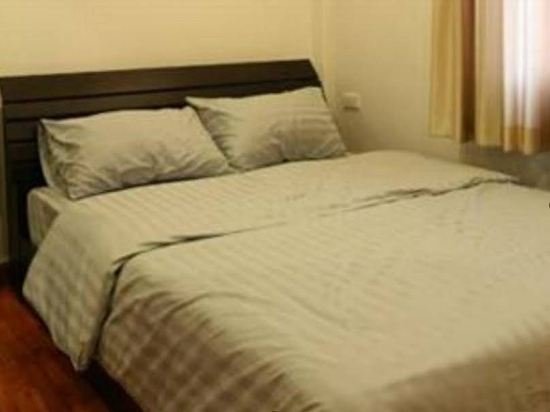 Бангкок: B8Rooms