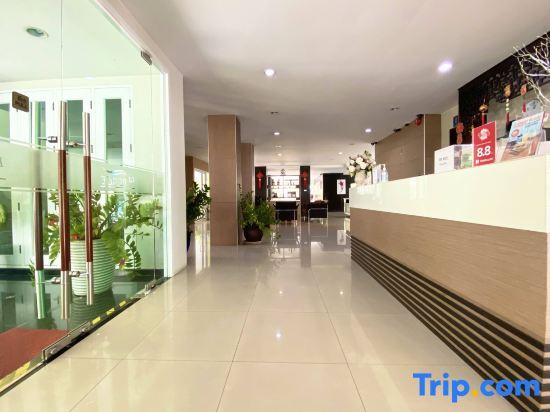 Бангкок: 14Place Sukhumvit Villa @ Terminal 21 Bangkok
