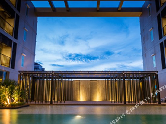 Паттайя: Pattaya Centric Swimming Pool Apartment