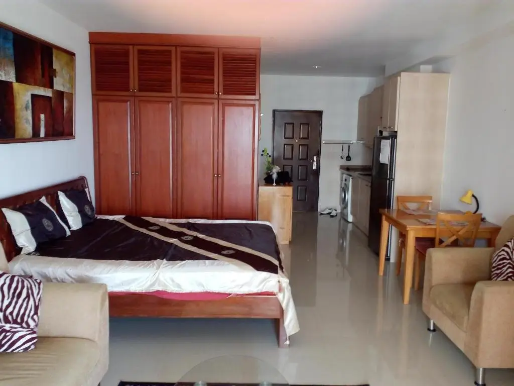 Паттайя: Large Studio,Fantastic Sea View, 55 m2 Jomtien beach.100m Beach. Swimming Pool.
