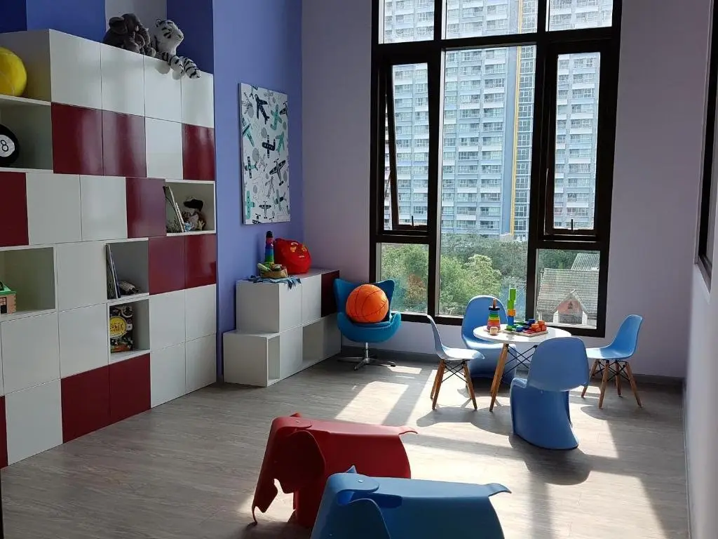 Паттайя: Kuno - 2Br, Beachfront Jomtien