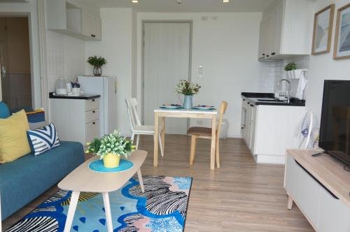 Хуахин: Summer Hua Hin 107 553 By Apartments Huahin