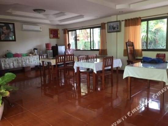Чумпхон: Baan phum mai度假村1(Baan Phum Mai Resort1)