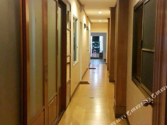 Тхаланг: V Mansion Guesthouse