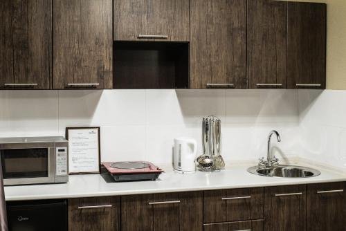Караганда: Apartment On Bukhar Zhirau 48