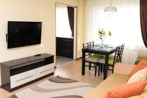 Караганда: Apartment On Bukhar Zhirau 58