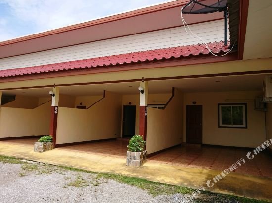 Ханом: Phutawan 2 Resort