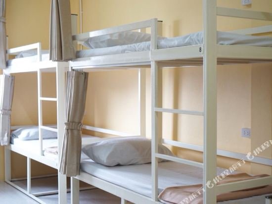 Бангкок: Room 218 Hostel Dorm For Rent
