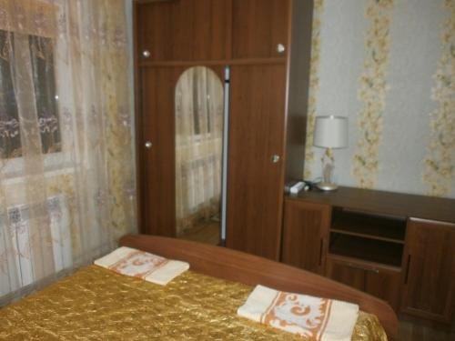 Калининград: Country House on Parkhomenko 8