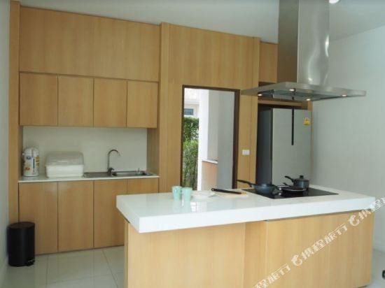 Паттайя: Anb Pool Villa Pattaya 4Br Beach Front