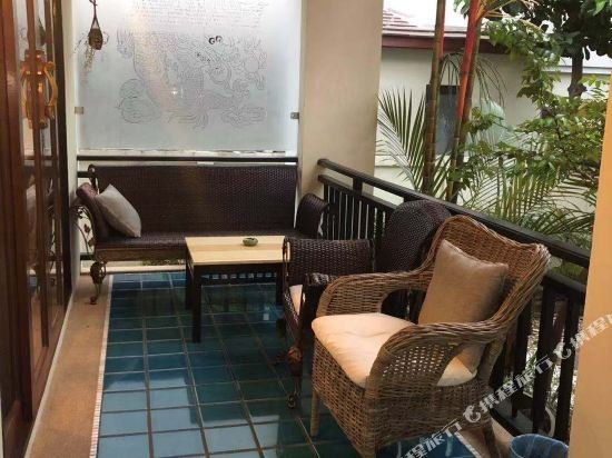 Паттайя: Pattaya Downtown 5 Bedrooms Pool Villa
