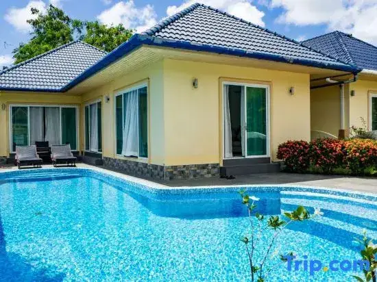 Муанг: Villa Tanya @ Platinum 3br Private Pool & Jacuzzi