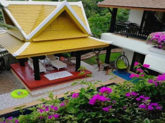Паттайя: 5 Bedroom Private Pool Thai Villa