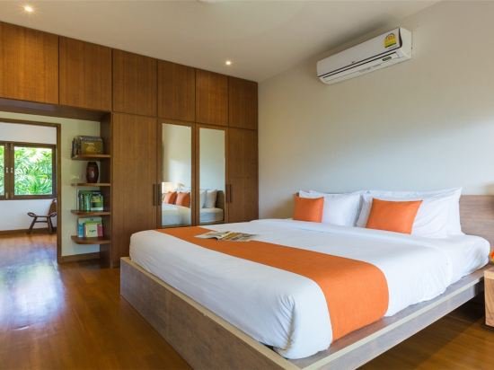 5 Bedroom Mid-mountain Seaview Pool Villa at Bophut Beach — фото 1