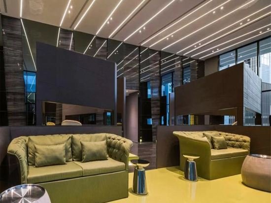 Паттайя: 6 The Base Seaview Two Bedroom With Infinity Pool