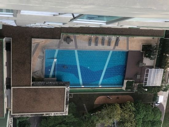 Паттайя: Lumpini C25 Superior Apartment
