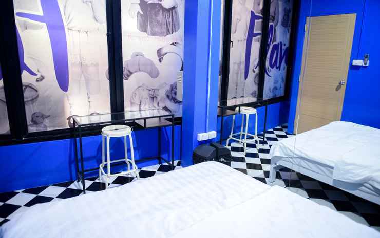 Бангкок: Brunch Makers Cafe' & Hostel