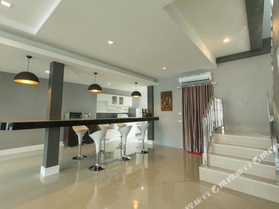 Паттайя: Momo Cosy Villa 3 Bedroom near Walking Street