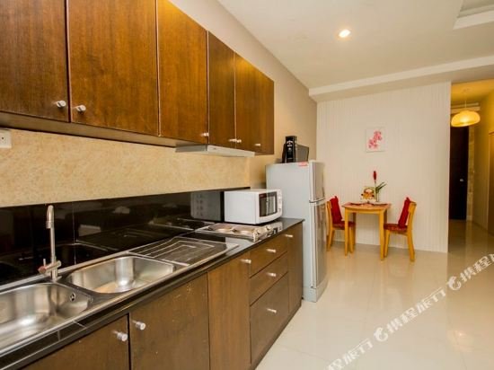 Паттайя: Pratumnak Sleeps 30 Pattaya