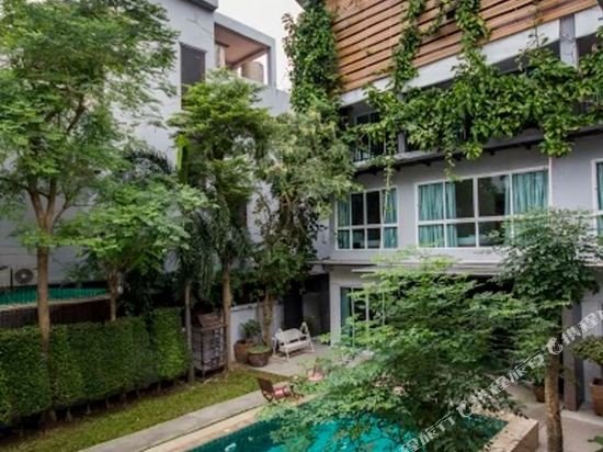 Pratumnak Sleeps 30 Pattaya — фото 1