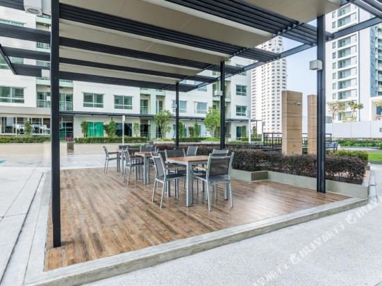 Паттайя: Lumpini Jomtien 23 Khun Sri 海景公寓(Lumpini Seaview Jomtien Condo 23 Khun Sri)