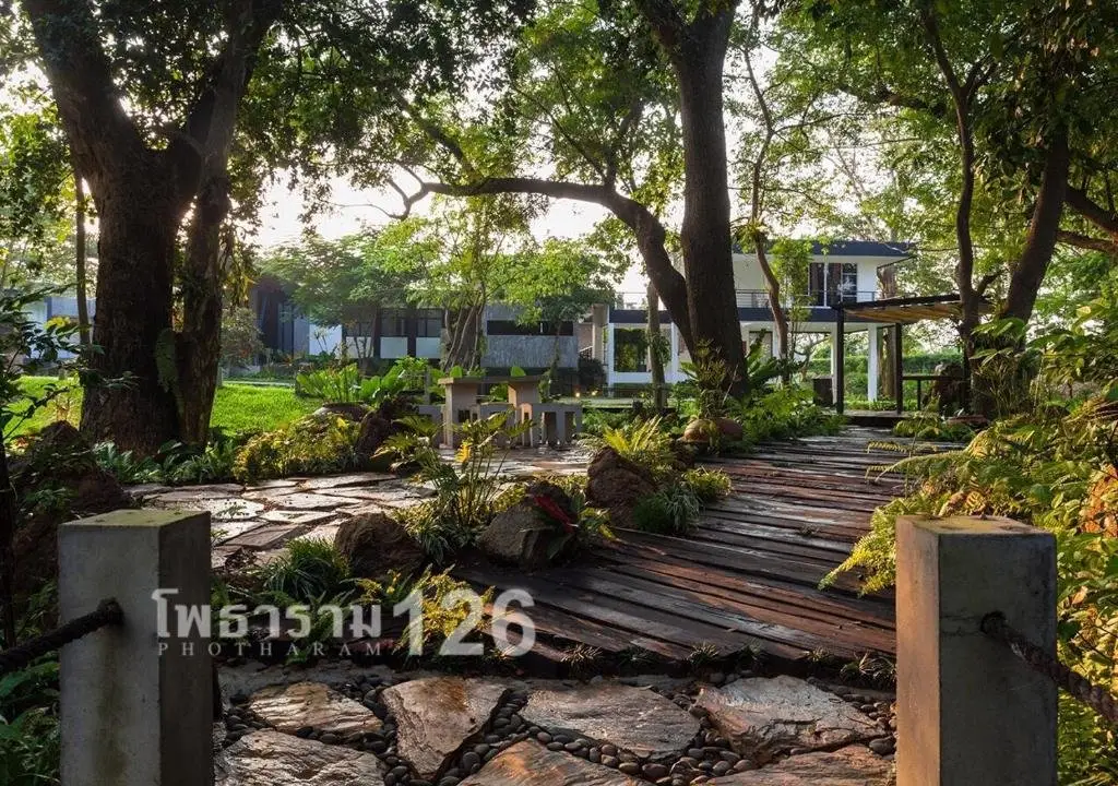 Пхотхарам: Photharam126 Resort