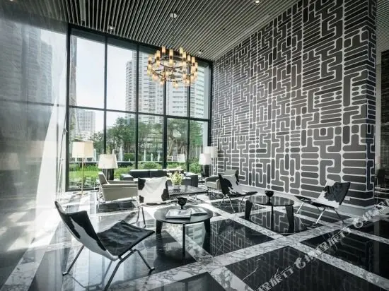 Бангкок: Luxurious 1 Br Condo Sukhumvit 24