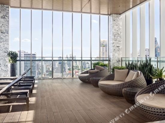 Бангкок: Nanxi Store Apartment