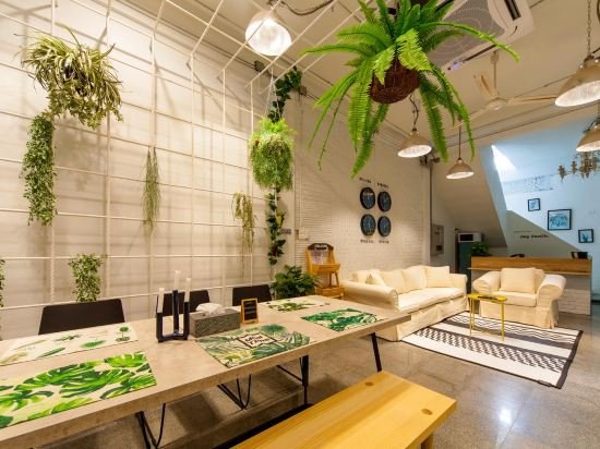 Potted65 Renovated Townhome.Cozy Loft — фото 1