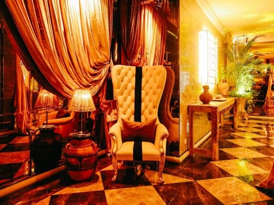Паттайя: 5 Star Sea View Apartment