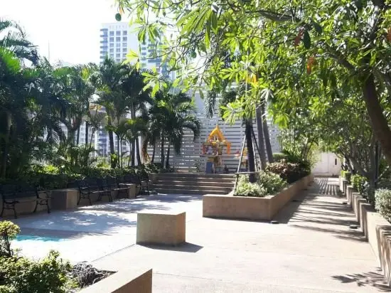 Бангкок: 32-480  CBD Soi Asoke Sukhumvit