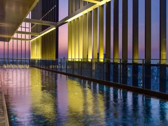 Бангкок: Park24 Chicstudio Luxury Sky Pool Bts