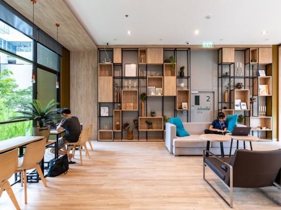 Бангкок: Mrt Asko Swimming Apartment