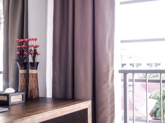 Кату: 228A Boutique Hotel 1 Bedroom Superior Queen Room