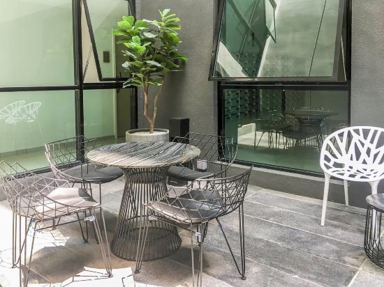 Бангкок: hiii·Greenery·ThongLo/CentralPool BKK150