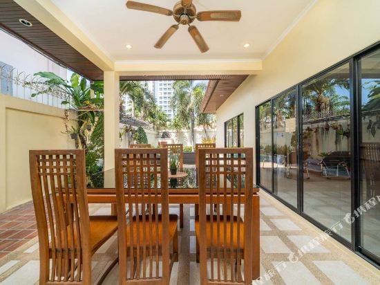 Паттайя: 2 Bedroom Pool Villa In Central Pattaya Private Beach