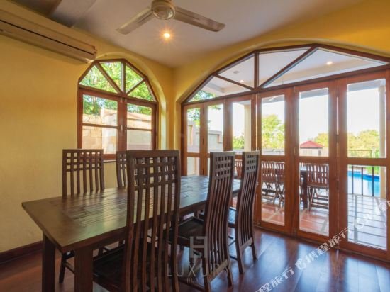 Хуахин: 4 Bedroom Pool Villa In Great Location (CV4)